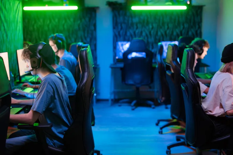 The $50K Illusion: What Bootcamps Actually Fix and What They Just Photograph Well